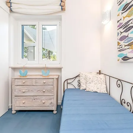 Azzurra Monticelli Villa *