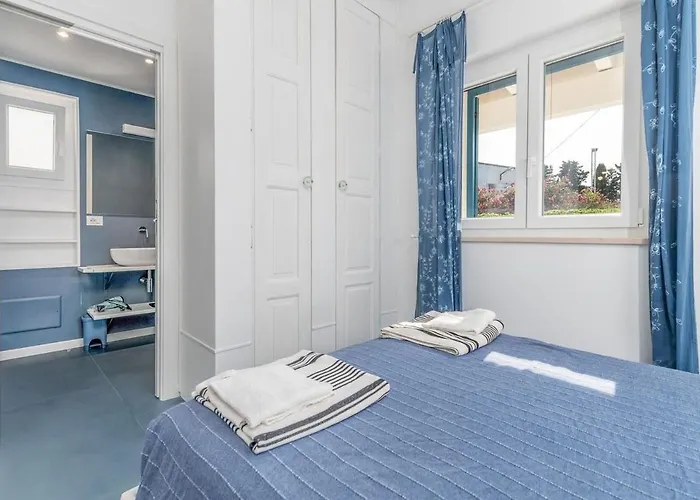 Azzurra Monticelli Villa